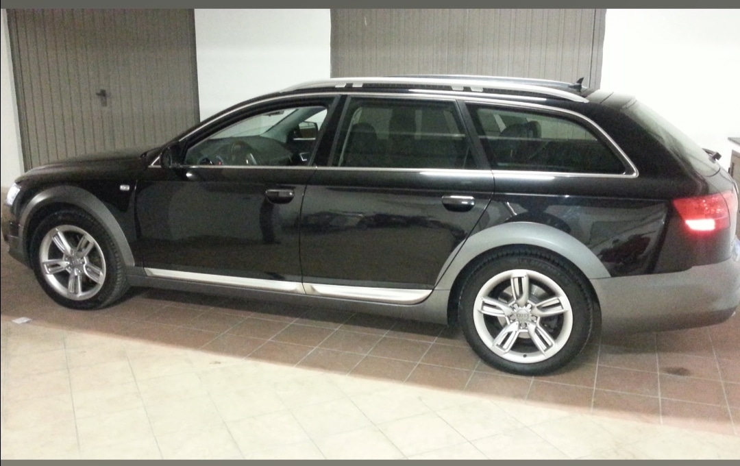 VENDUTA     AUDI A6 ALL ROAD 3.0 D.Q4